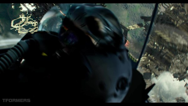 Transformers The Last Knight Theatrical Trailer HD Screenshot Gallery 686 (686 of 788)